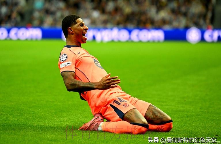 ESPN：皇马后防引援关注施洛特贝克和雅奎特